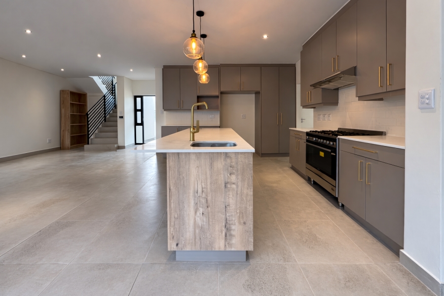 4 Bedroom Property for Sale in Sandown Western Cape